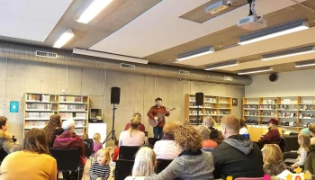 Borgarbókasafnið Spönginni - 112 Reykjavík
