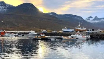 Fáskrúðsfjarðarhöfn - Fáskrúðsfjörður