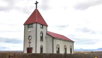 Garðskirkja - Garðhur