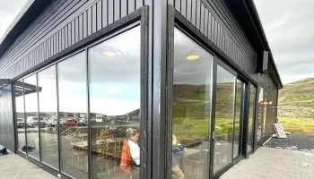 Gluggagaejarnir - Gluggaþvottur - Iceland