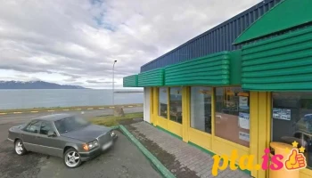 Isorka Charging Station - Húsavík
