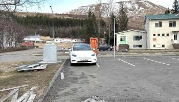 Isorka Charging Station - Ketilsbraut 22