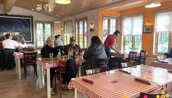 La Colina Pizzeria - 310 Borgarnes