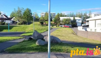 Leikvöllur - 210 Garðabær