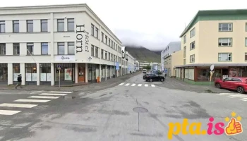 Póstbox Ísafirði við pósthúsið - Ísafjörður