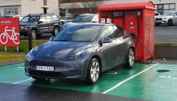 Tesla Supercharger - 700 Egilsstaðir