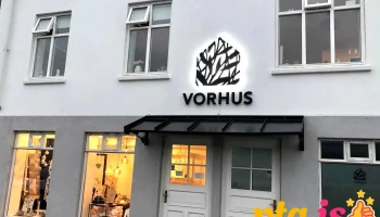 Vorhús - 600 Akureyri