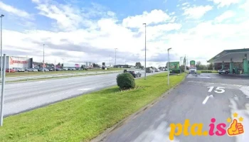 Þvottaplan fyrir bíla - Við