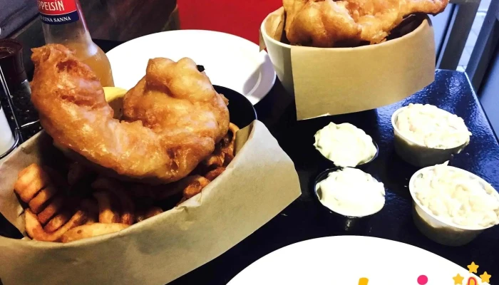 Akureyri Fish Chips Franskar Kartoflur - Akureyri