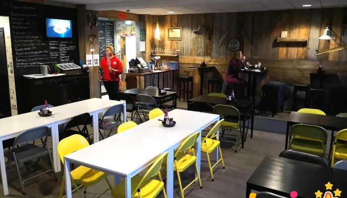 Akureyri Fish Chips Stemning - Akureyri