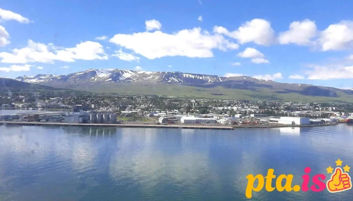 Akureyri -  Islandspostur - Akureyri