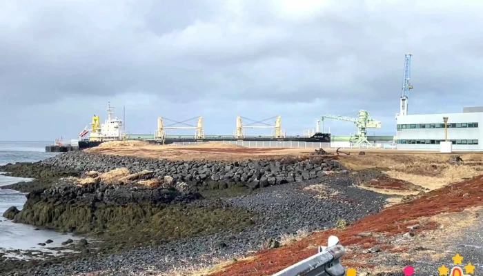 Alverid I Straumsvik Myndskeid - Hafnarfjörður