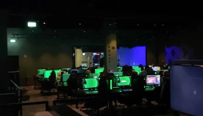 Arena Gaming -  Myndskeid - Kópavogur