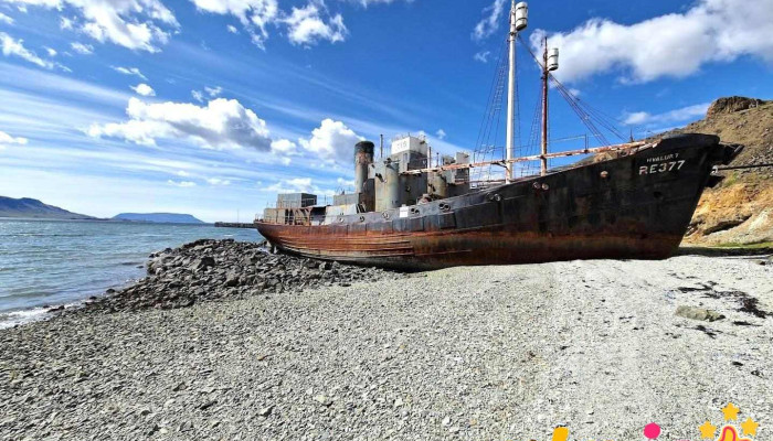 Beached Whalers Hvalfjörður - 47