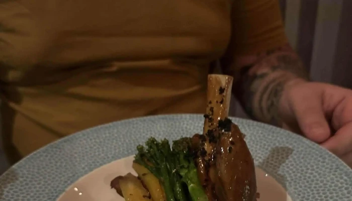 Berg Restaurant -  Numer - Vík