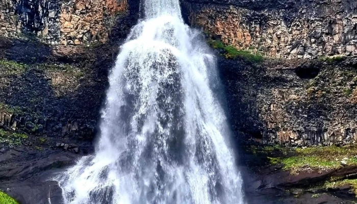 Bergárfoss - 531 Vidhidalstunga