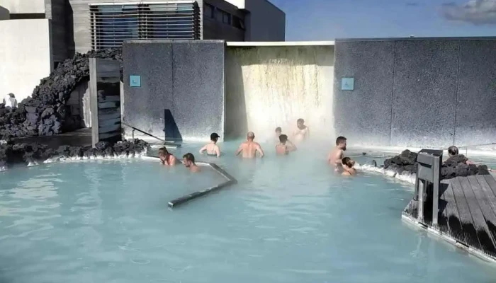 Blaa Lonid Blaa Lonid - Iceland