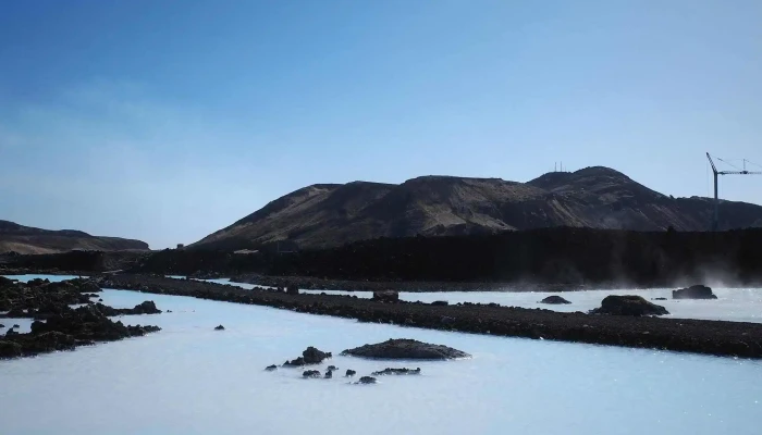 Blaa Lonid Numer - Iceland