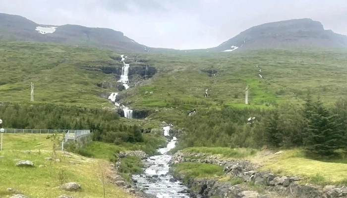 Bleiksarfoss Vefsiða - Eskifjorður