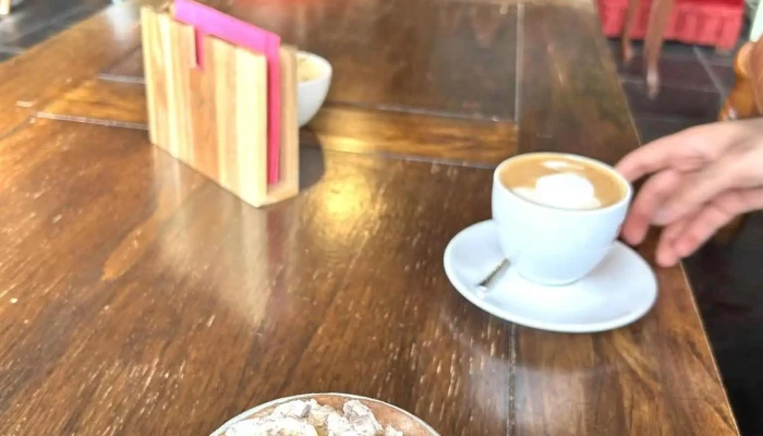 Blomasetrid   Kaffi Kyrrd Cappuccino - Borgarnes