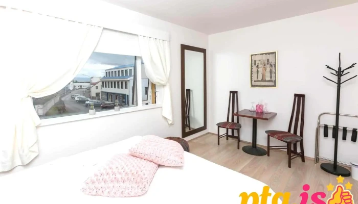 Blomasetrid Homestay Herbergi - Borgarnes
