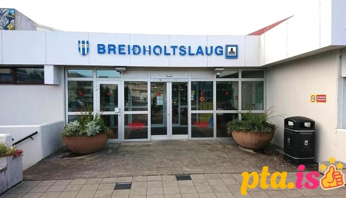 Breidholtslaug Almenningssundlaug - Reykjavík