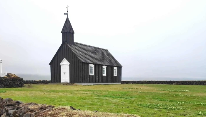 Budakirkja Myndir - Budhir
