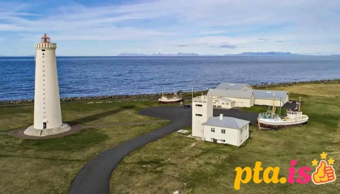 Byggdasafnid A Gardskaga Fra Eiganda - Garður