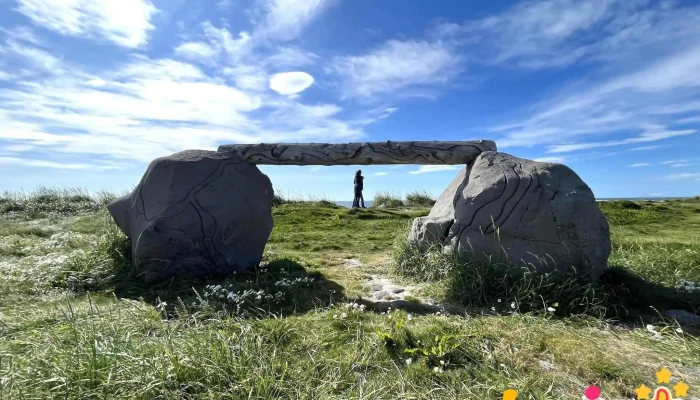 Carved Rock -  Ferðamannastaður - Garður