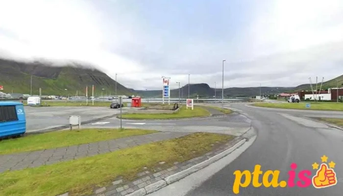 Charge And Drive Charging Station - Ísland