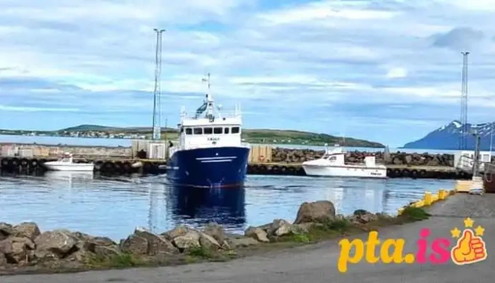 Dalvik Ferry To Grimsey Island -  Myndskeid - Dalvík
