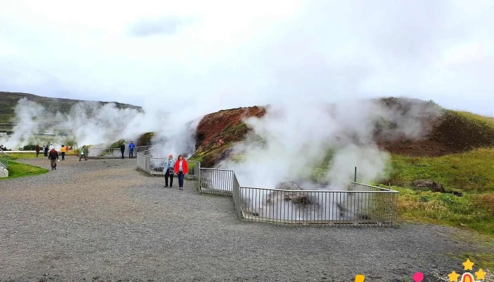 Deildartunguhver -  Fjall - Reykholt