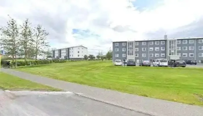 Dhl Service Point Locker -  Street View 360deg - Akranes