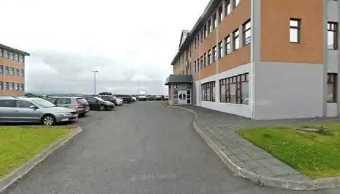 Domu Herrahornid Harsnyrtistofa Street View 360deg - Kópavogur