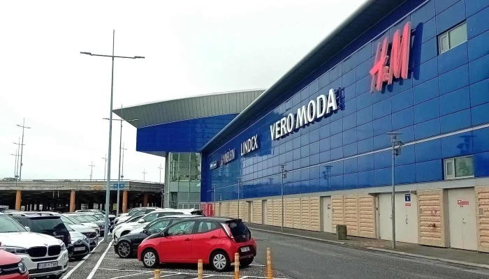Dúka Smáralind - 201 Kópavogur