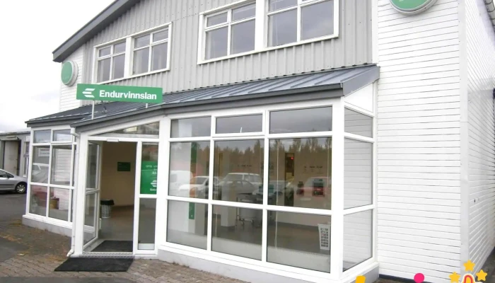 Endurvinnslan Floskumottaka Gler Og Dosamottaka - Kópavogur