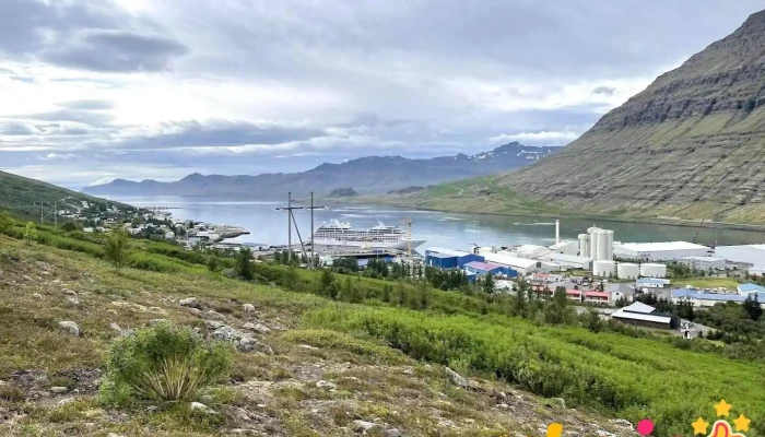 Eskifjörður - Eskifjorður