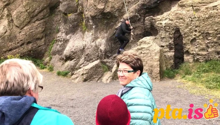 Eyjatours -    Puffin Tours In Iceland Myndskeid - Vestmannaeyjabær