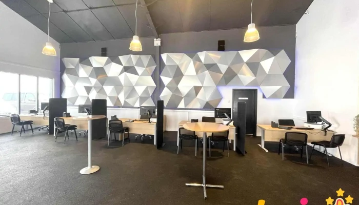 Faircar Keflavik Office Ad Innan - Keflavík