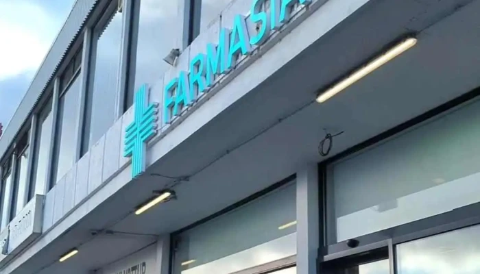 Farmasia Myndskeid - Reykjavík