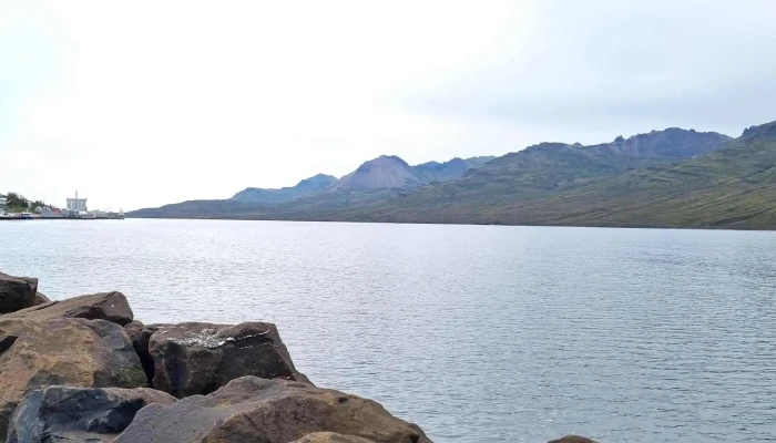 Faskrudsfjardarhofn Nalægt Mer - Fáskrúðsfjörður