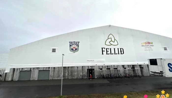 Fellid Iþrottavollur - Mosfellsbær