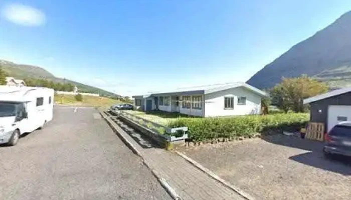Fifubard Skali - Eskifjorður