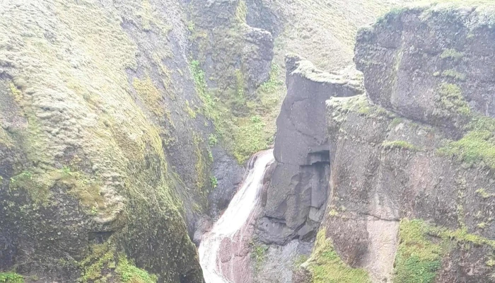 Fjadrargljufur Hvar - Iceland