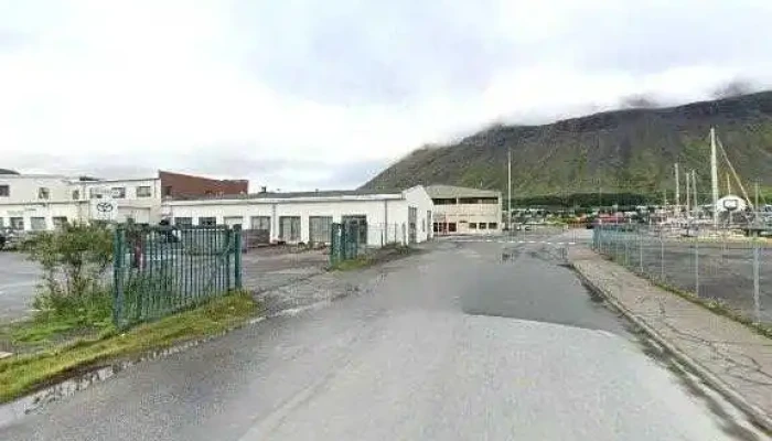 Floskumottaka A Isafirdi Endurvinnslustoð - Ísafjörður