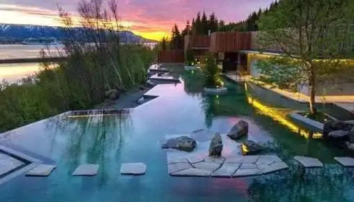 Forest Lagoon - Akureyri