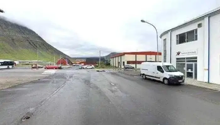 Fraedslumidstod Vestfjarda Street View 360deg - Ísafjörður