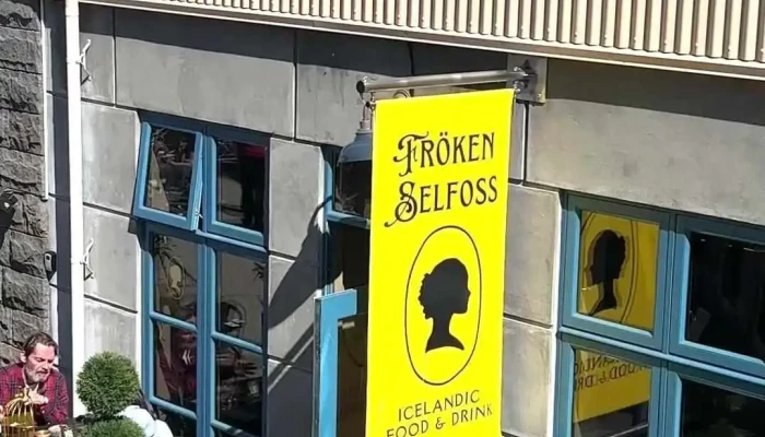 Froken Selfoss   Icelandic Food Drinks Myndskeid - Selfoss