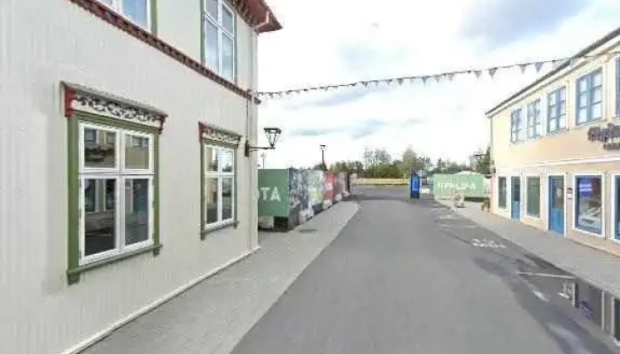 Froken Selfoss   Icelandic Food Drinks Street View 360deg - Selfoss