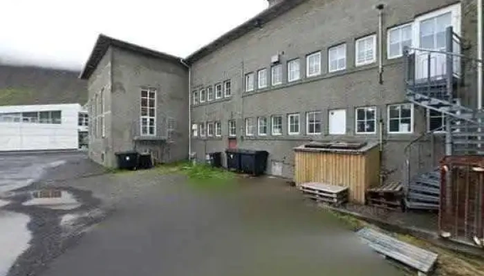 Fykur Yfir Haedir   Asmundur Sveinsson Street View 360deg - Ísafjörður
